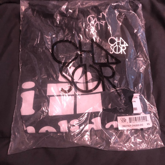 NWT Chaser sweatshirt - Picture 3 of 3